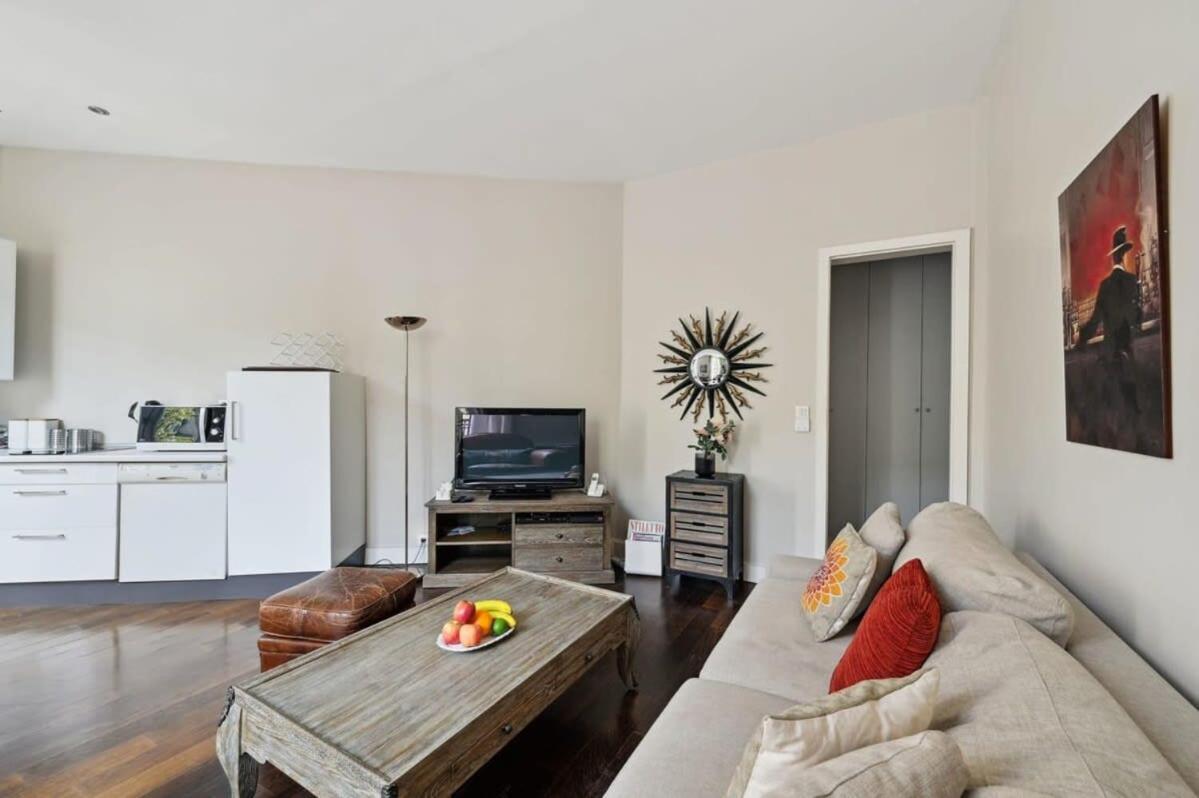 1Br Champs-Elysees - Cityapartmentstay Παρίσι Εξωτερικό φωτογραφία