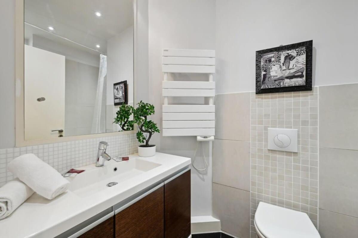 1Br Champs-Elysees - Cityapartmentstay Παρίσι Εξωτερικό φωτογραφία
